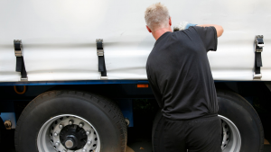 The maintenance advice every trucker needs