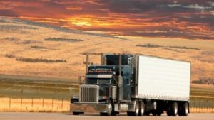 5 essential tips for maintaining your semi truck